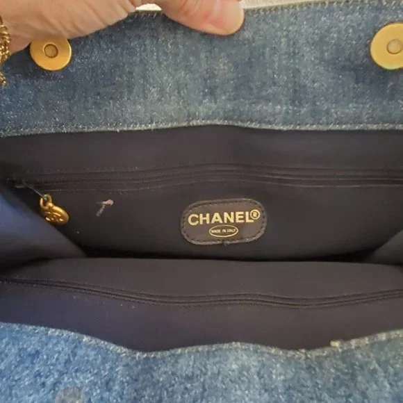 6. Chanel Denim Tote Vintage 1990's - Picture 8 of 10